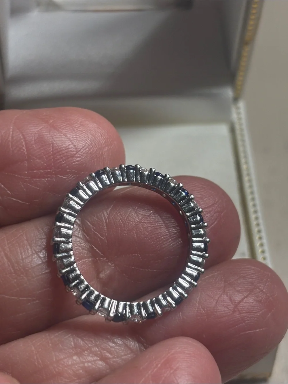 Independent elegant silver
